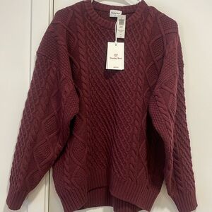 Aritzia Sunday Best Peggy Sweater, size small